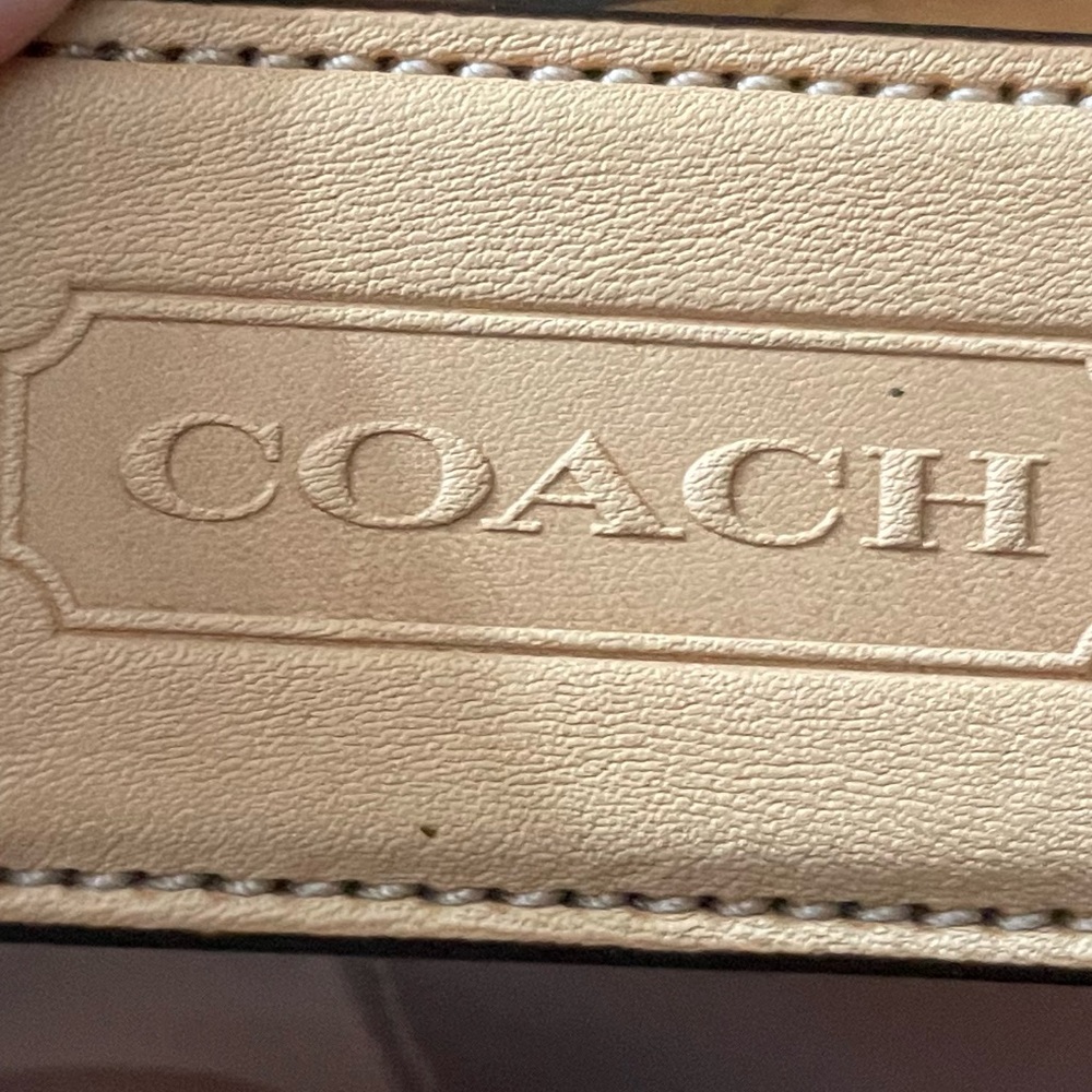 Coach Live Show unlisted